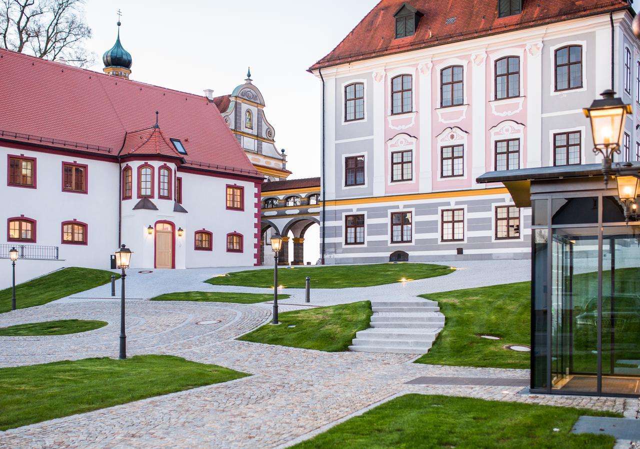 Hotel Schloss Leitheim Esterno foto