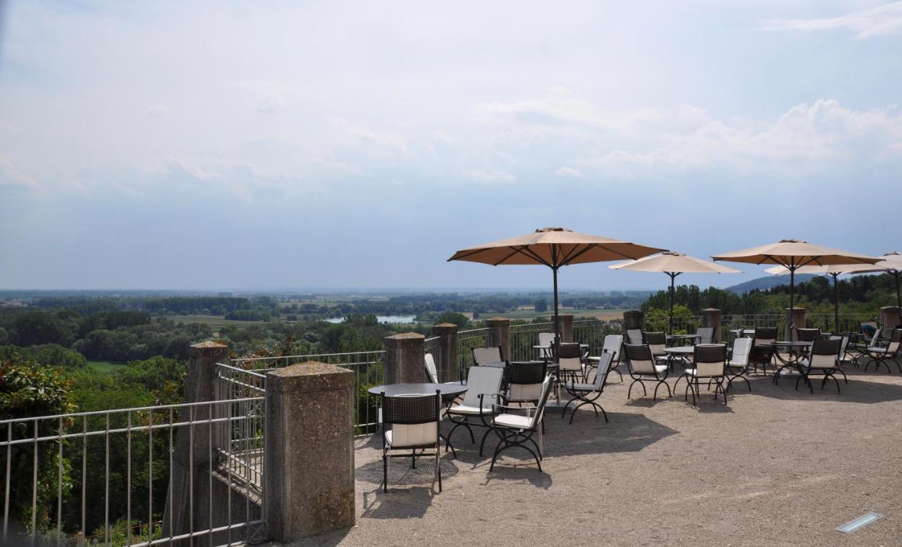Hotel Schloss Leitheim Esterno foto